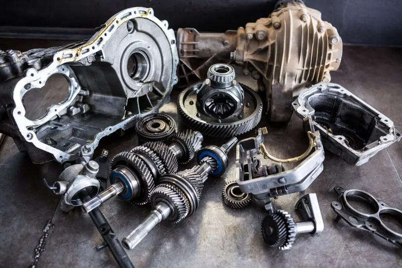 Engine overhaul and rebuild services